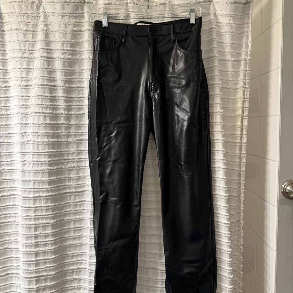 Abercrombie & Fitch Black High-Rise Pants